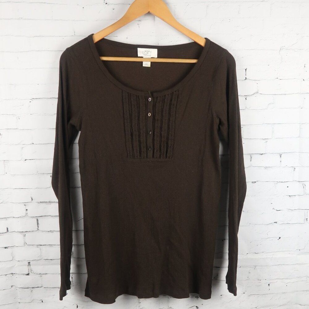 ANN TAYLOR LOFT MATERNITY DARK BROWN LONG SLEEVE ROUND NECK RIBBED TOP SIZE S